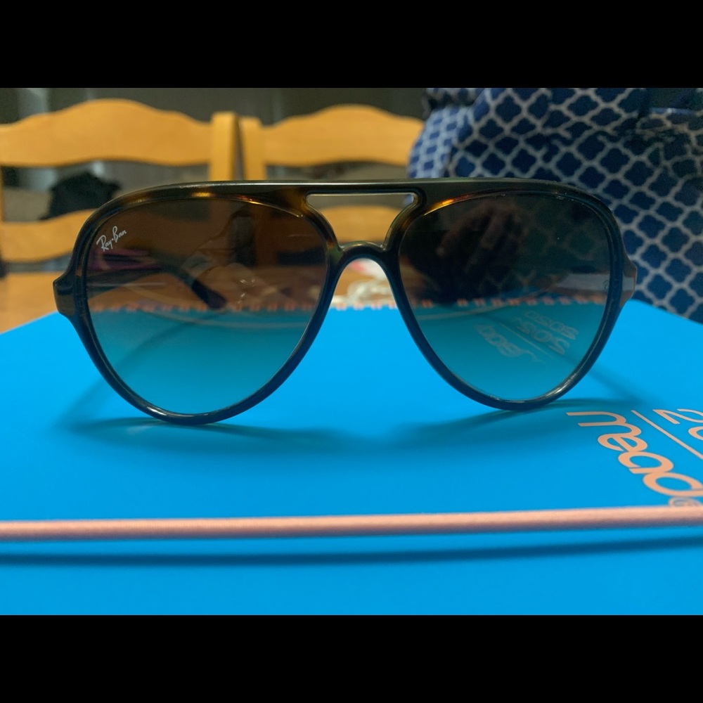 COPY - Ray Ban Cat 5000 Classic